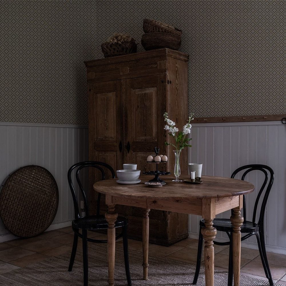 Ingrid Svart
